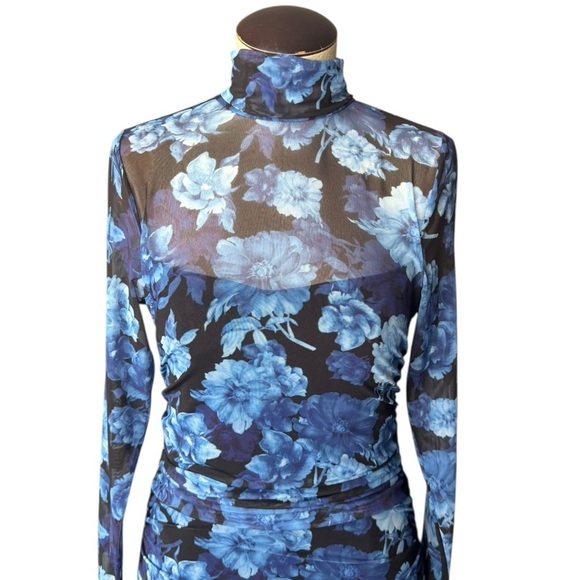 Alice + Olivia Delora Mesh Mini Dress in Dream Floral Royalty Print Blue 6 - Picture 5 of 11